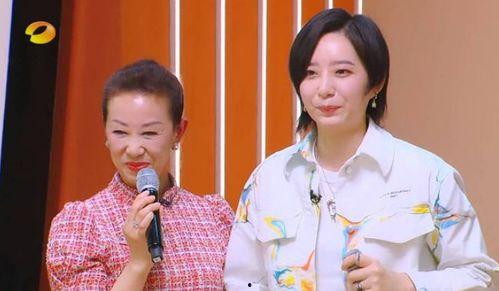 娱乐吃瓜少女妈妈视频,揭秘明星育儿日常
