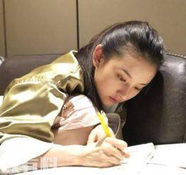 《北电女孩》在线观看,青春校园的璀璨星光