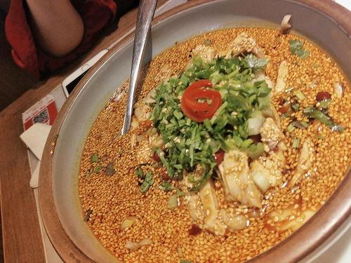 网暴吃瓜黑料是否违法,法律边界何在？