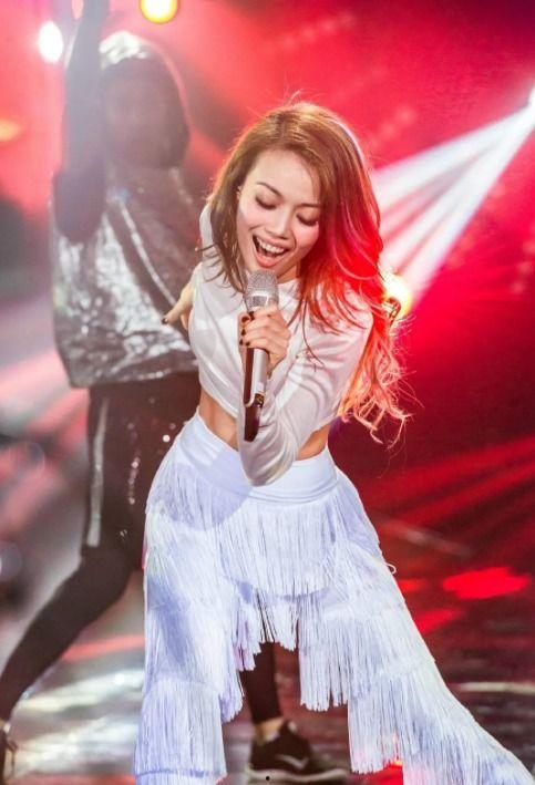 容祖儿今日必吃的瓜